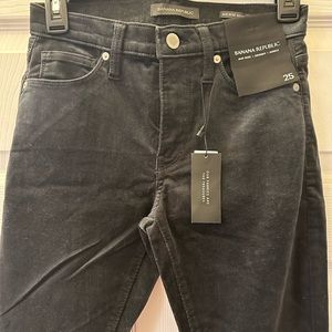 Banana Republic corduroy navy blue pants. Size 25. Brand new with tags.